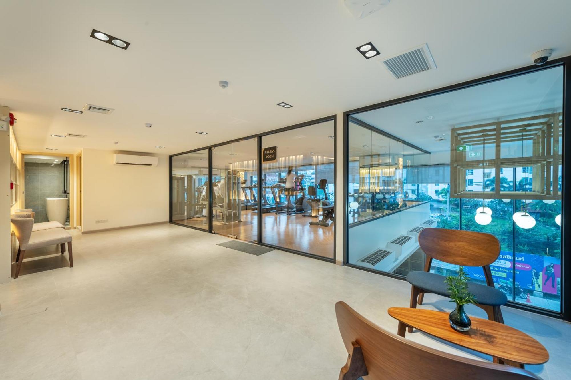 Salaya One Hotel & Service Apartment Εξωτερικό φωτογραφία