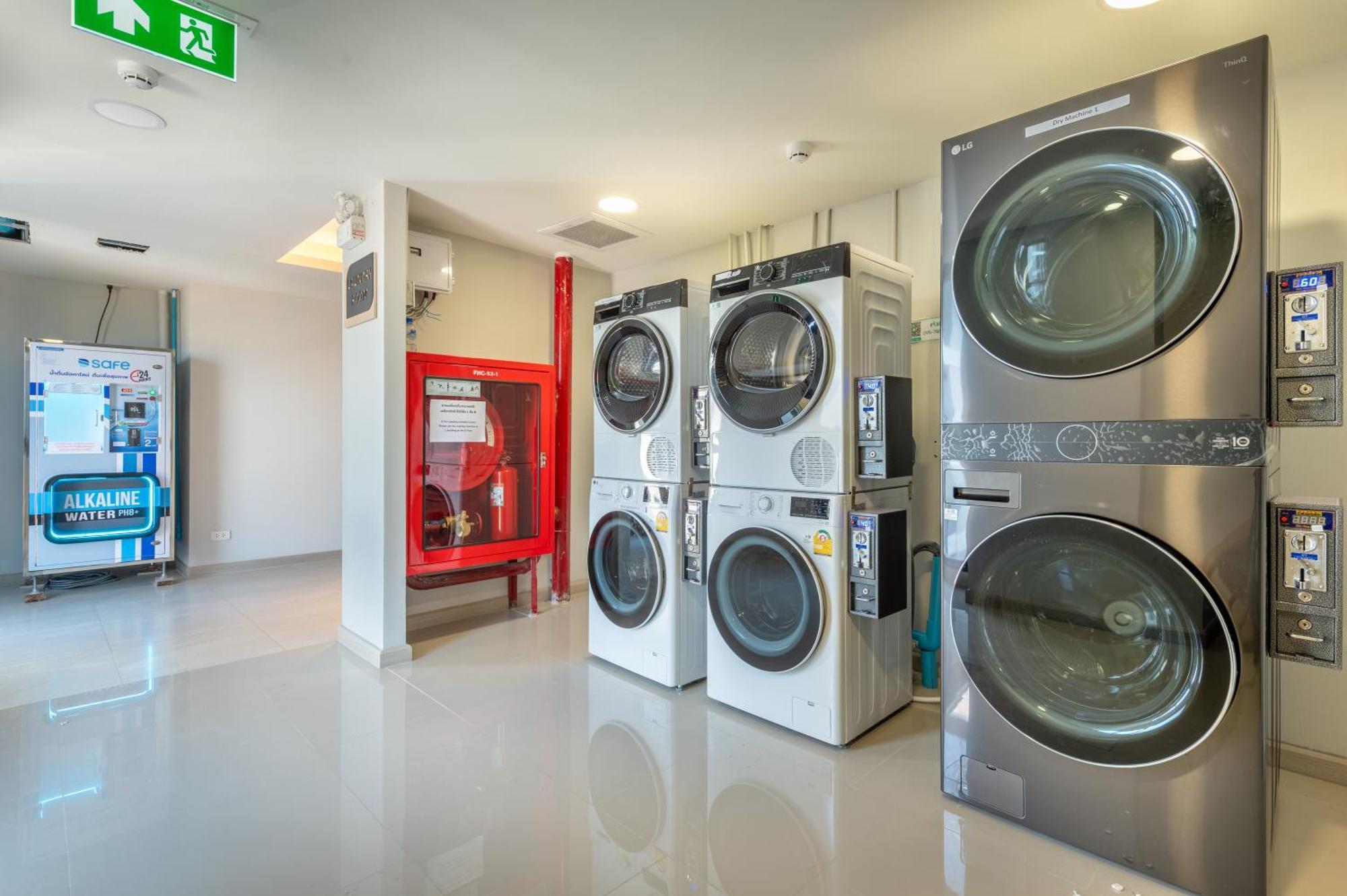 Salaya One Hotel & Service Apartment Εξωτερικό φωτογραφία