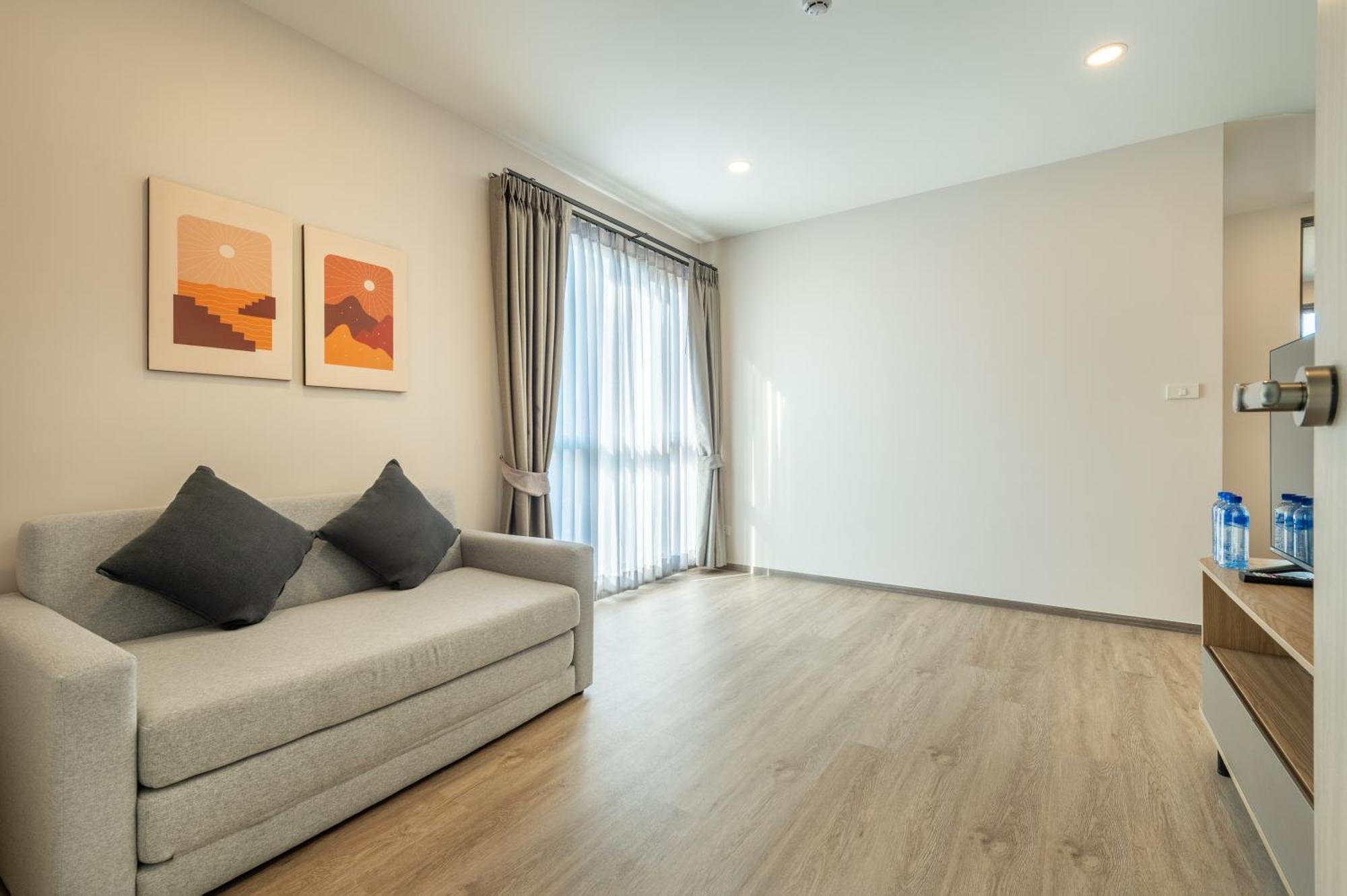 Salaya One Hotel & Service Apartment Εξωτερικό φωτογραφία