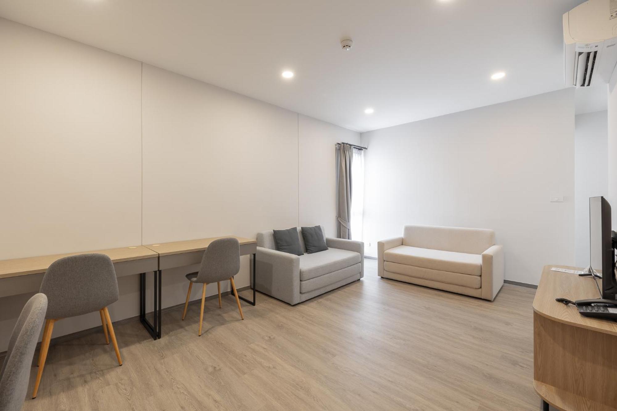 Salaya One Hotel & Service Apartment Εξωτερικό φωτογραφία