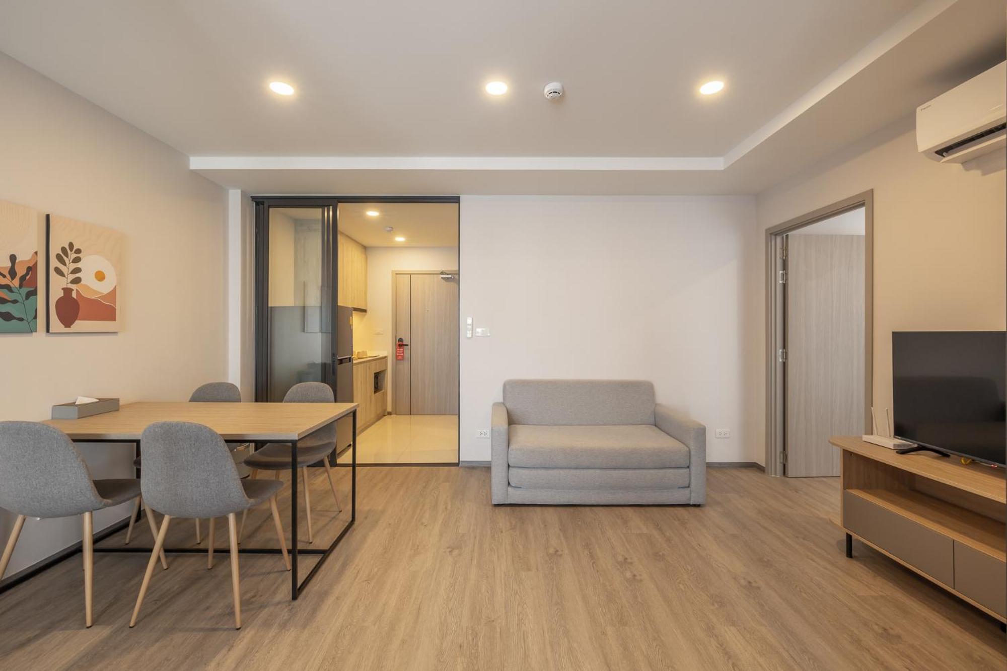 Salaya One Hotel & Service Apartment Εξωτερικό φωτογραφία