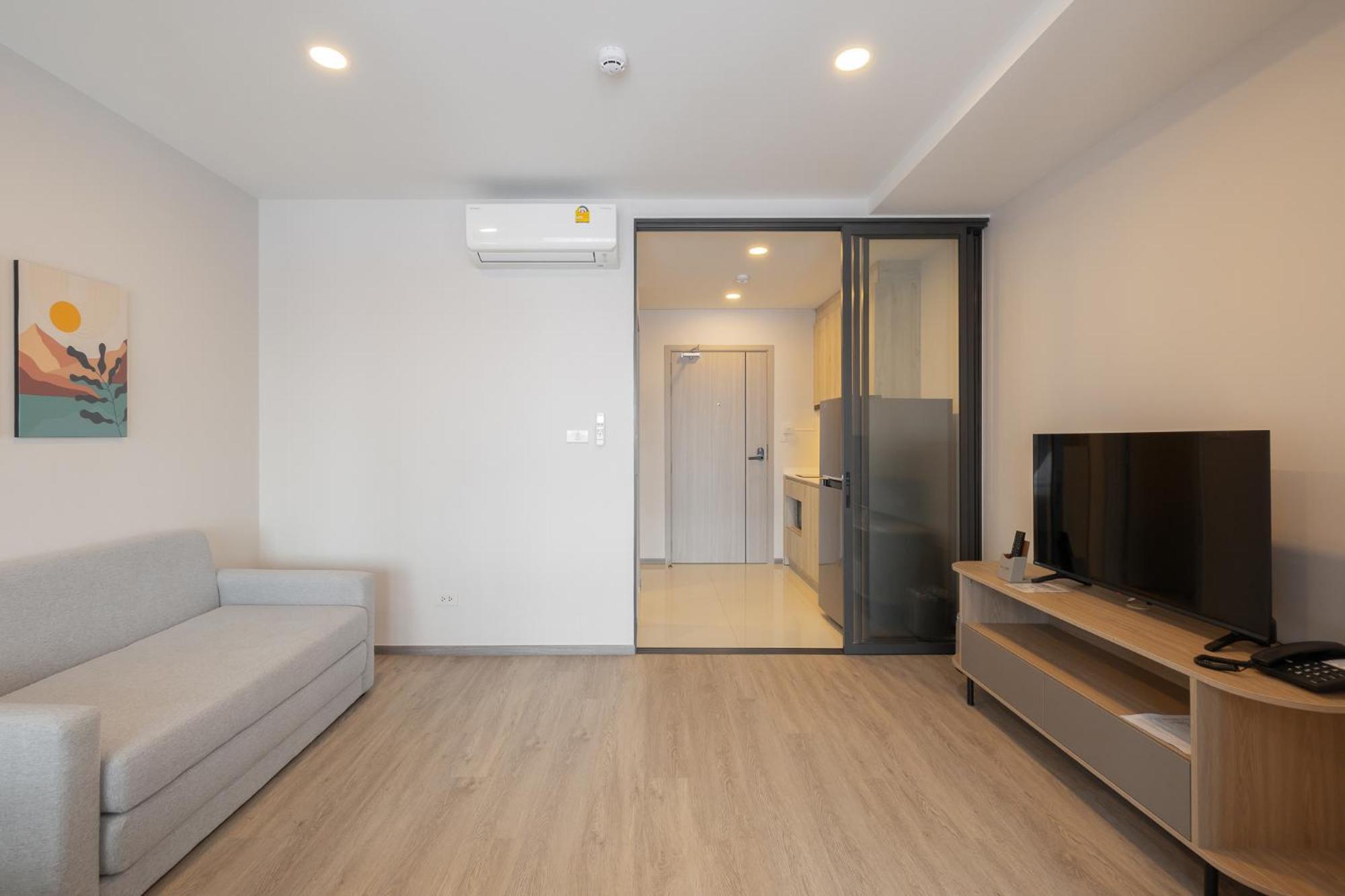 Salaya One Hotel & Service Apartment Εξωτερικό φωτογραφία