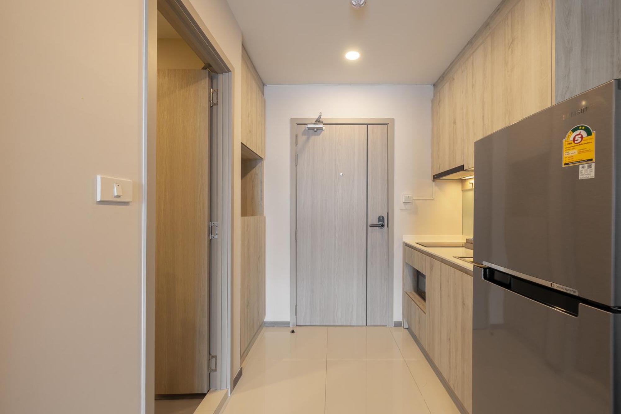 Salaya One Hotel & Service Apartment Εξωτερικό φωτογραφία